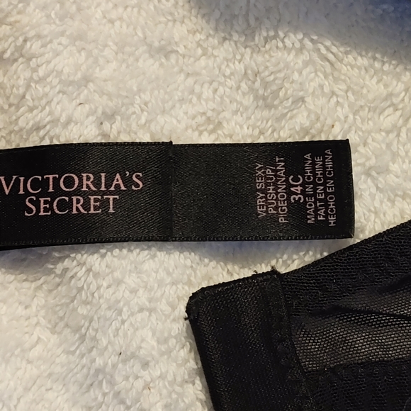 Victoria's Secret Push-up Padded Bra Size 34C - Picture 7 of 8